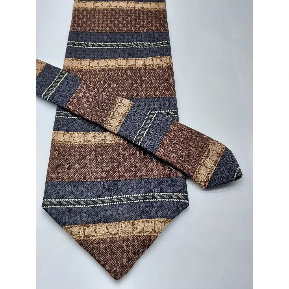 Haggar Mens Silk Tie Brown Tan Grey Striped Corporate Casuals Necktie USA Made